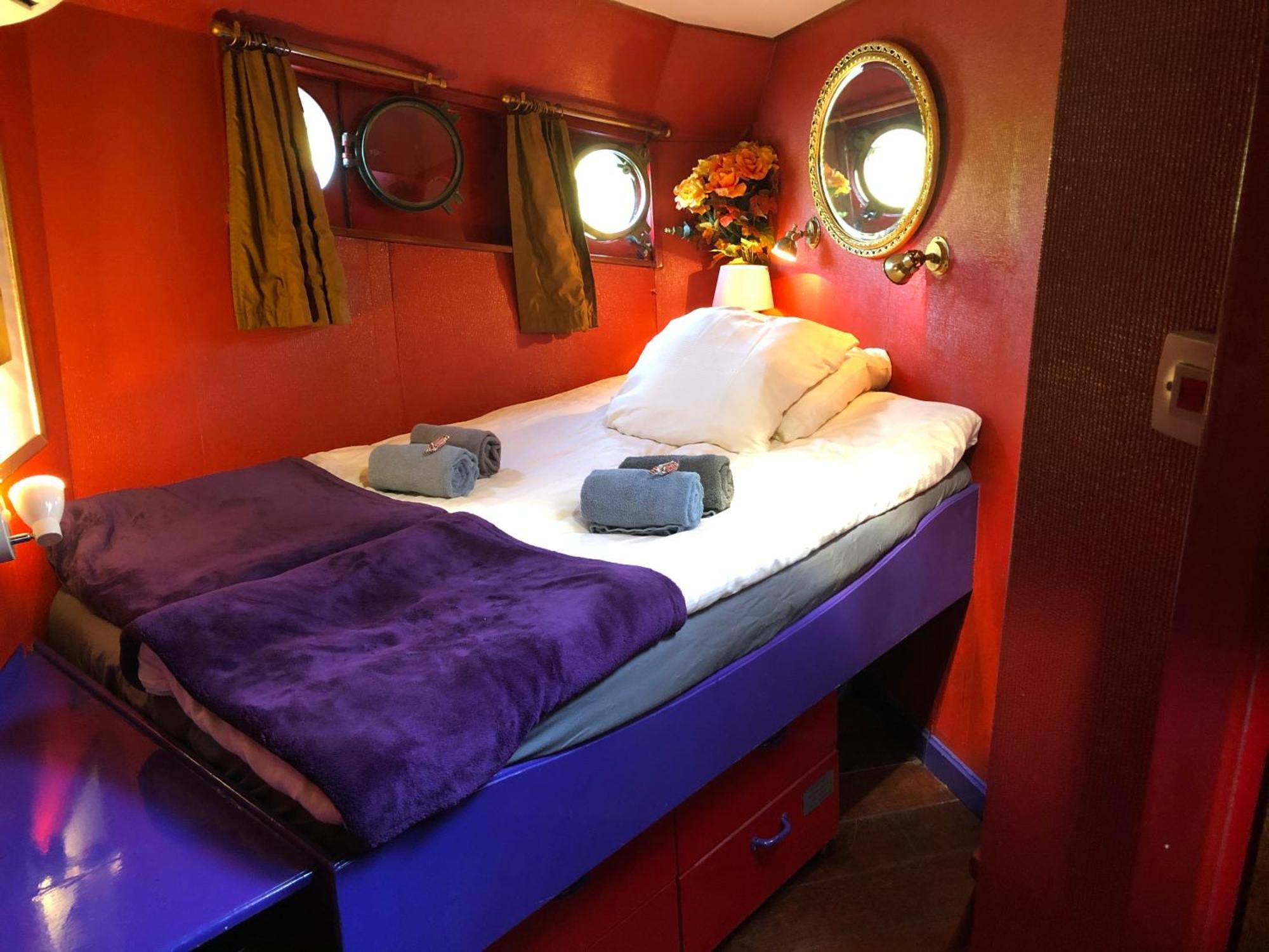 Hotelboot Zwaan Amsterdam Exterior photo